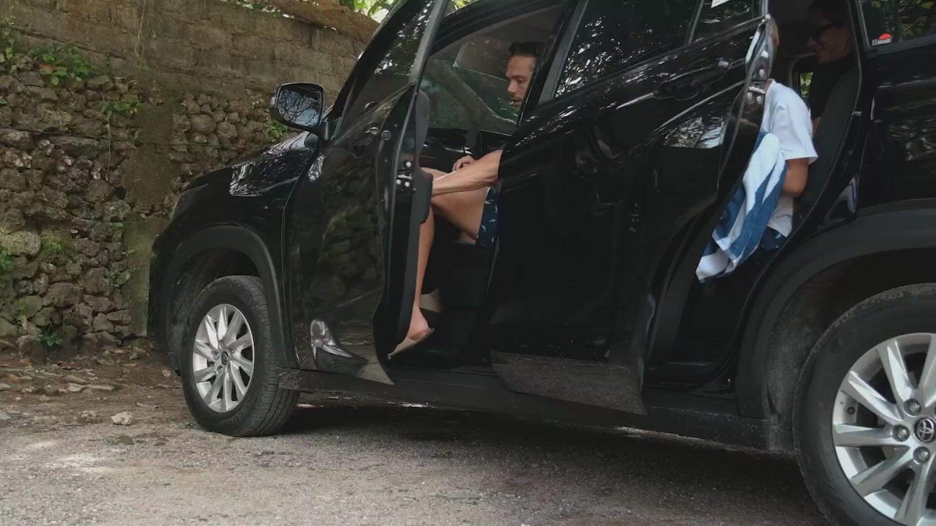 Load video: 